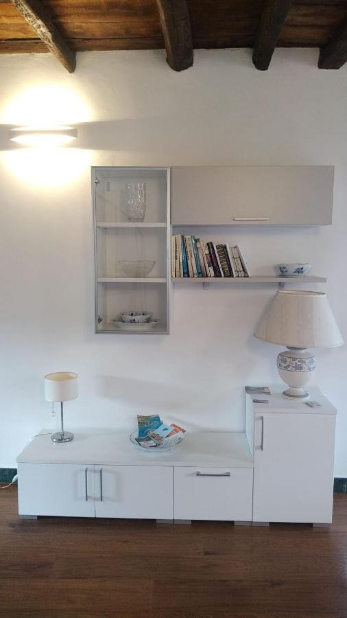La Torretta Apartment Beverino Luaran gambar