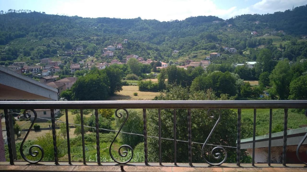 La Torretta Apartment Beverino Luaran gambar